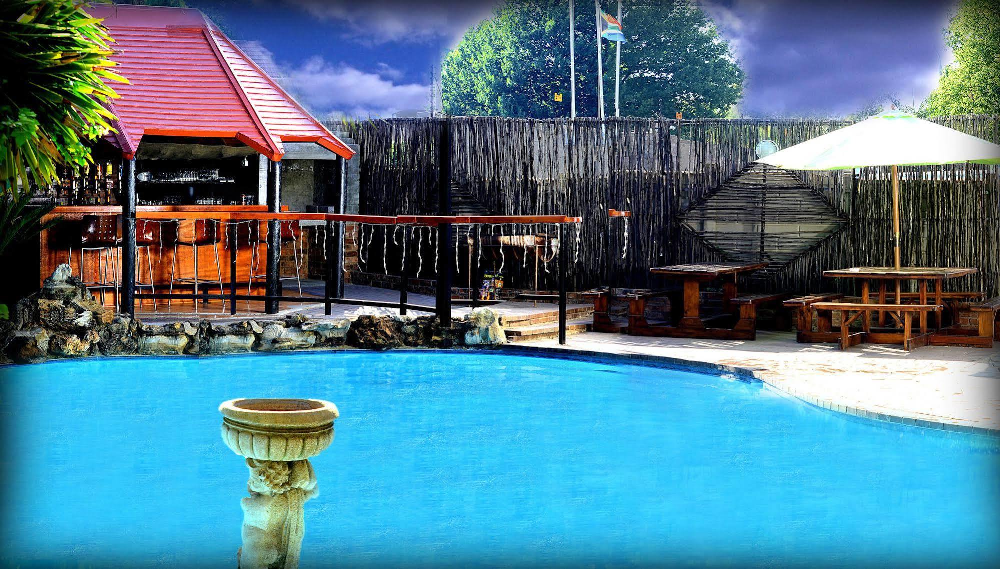 African Moon Corporate House Kempton Park Exterior foto